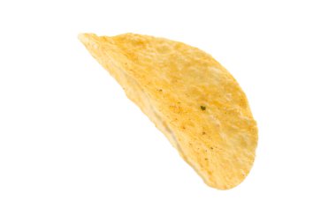 Patates cipsi beyaz arkaplanda izole