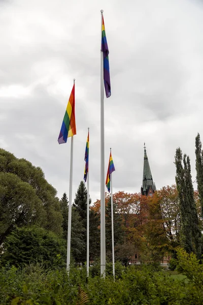 Drapeau Fierté Lgbt Devant Église Umea Suède — Photo