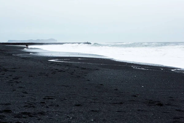 Imagen Playa Arena Negra Cerca Vik Costa Sur Islandia Espuma —  Fotos de Stock