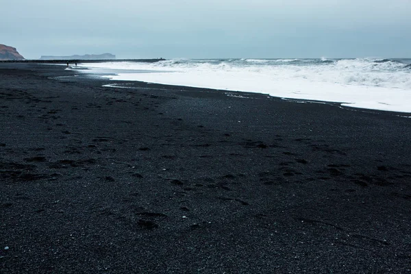Kép Fekete Homokos Strand Közelében Vik Izland Déli Fehér Hab — Stock Fotó