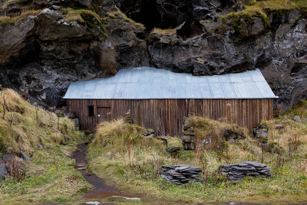 Typiska Isländska Hus Täckt Med Gräs Isländska Gräs Hus Täckt — Stockfoto