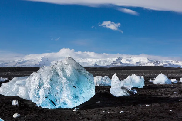 Diamond Beach Island Den Svarta Stranden Nära Glaciärlagunen Jökulsárlón Glaciären — Stockfoto