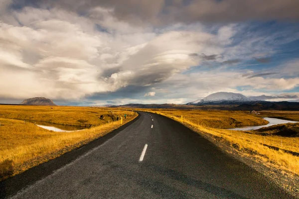 Fantásticas Vistas Del Paisaje Islandia Pintoresca Puesta Sol Sobre Paisajes — Foto de Stock