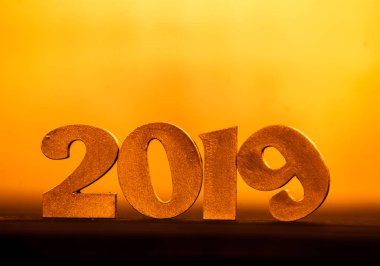 Yeni yıl kavramı. Happy New Year Banner altın 2019 numaraları ile. Yaratıcı arka plan 2019
