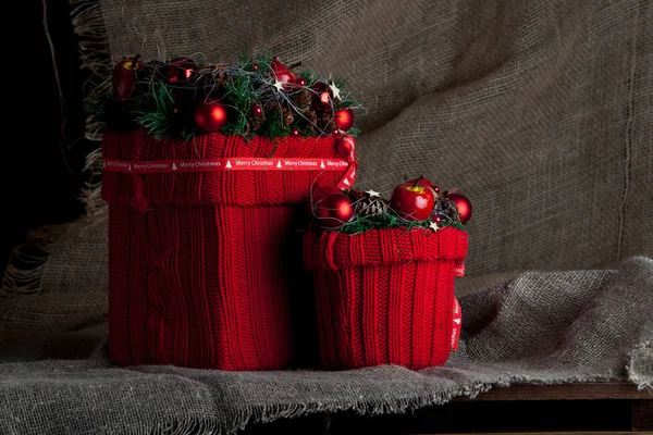 Dekorative Geschenkbox Weihnachtsgeschenkboxen Valentinstagsgeschenk Weihnachtsgeschenke Auf Dunklem Hintergrund — Stockfoto