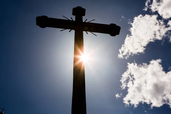 Concepto Cruz Religión Símbolo Silueta Sobre Cielo Concepto Fondo Religioso —  Fotos de Stock