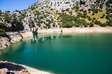 Mallorca serra de Tramuntana dağlarında Gorg Blau gölü, İspanya
