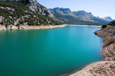 Mallorca serra de Tramuntana dağlarında Gorg Blau gölü, İspanya
