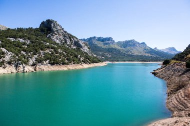 Mallorca serra de Tramuntana dağlarında Gorg Blau gölü, İspanya