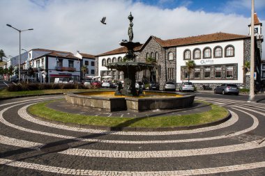 Sao Miguel Adası 'ndaki Azores' in başkenti Ponta Delgada 'da şehir manzarası