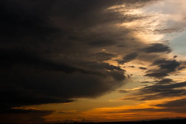 Bunt Bewölkter Himmel Bei Sonnenuntergang Himmel Textur Abstrakte Natur Hintergrund — Stockfoto