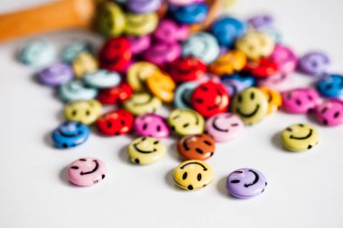 Mutlu Gülen Duygusal Yüzler. Smiley Simgesi.