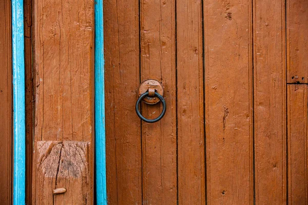 Rot Schöne Strukturierte Hölzerne Alte Tore Alte Hölzerne Große Türen — Stockfoto