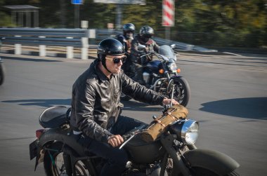 Uliyanovsk, Rusya 23. 09. 2018. Sezon-2018, Ulyanovsk, Akvamoll Zasviyazhie önünde meydanında kapanışı.