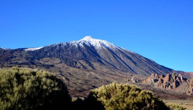teide Milli Parkı ve dağ manzarası. Tenerife, Kanarya Adaları. 