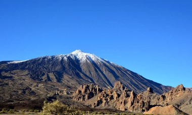 teide Milli Parkı ve dağ manzarası. Tenerife, Kanarya Adaları. 