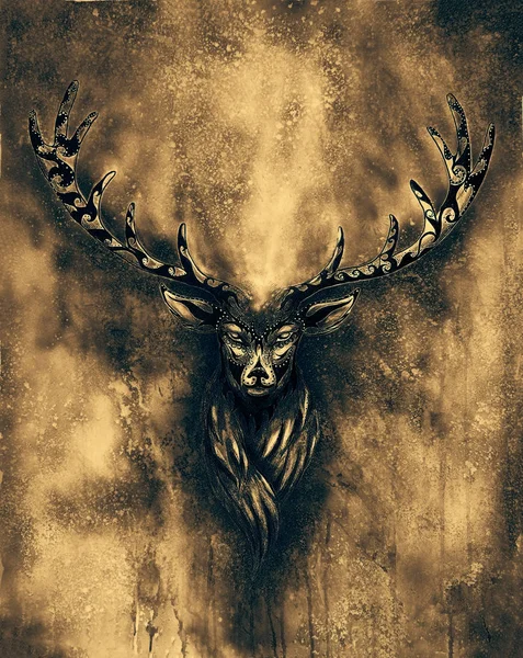 Священный орнаментальный дух оленя с символом ловца снов и перьями . — стоковое фото