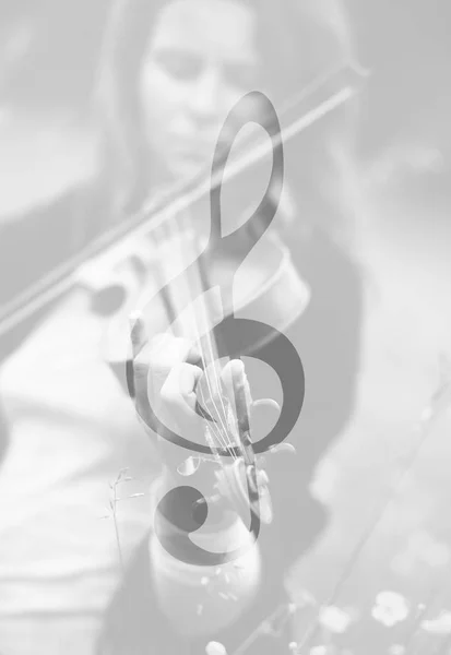 Violist en vioolsleutel. Muziekconcept. — Stockfoto