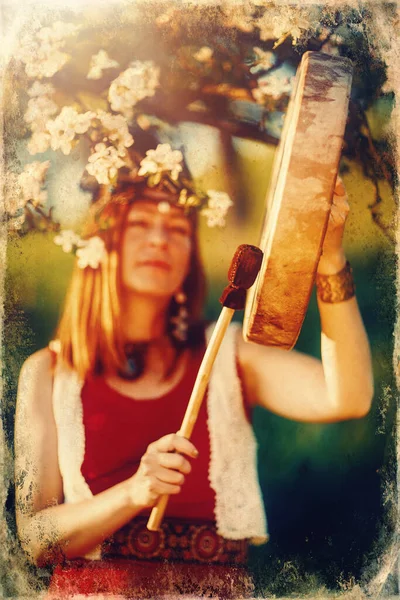 Beautiful Shamanic Girl Playing Shaman Frame Drum Nature Old Photo — Stock Photo, Image