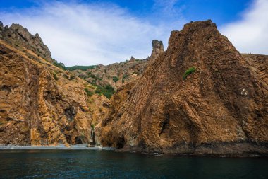 Deniz manzarası Koktebel yakınındaki görüntü dağ Crimea'da Karadağ ile