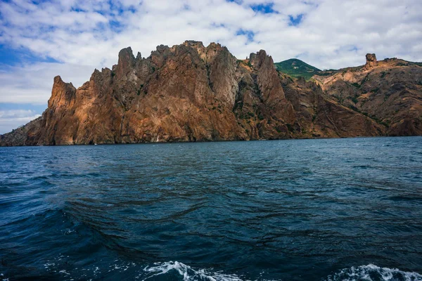 Imagem Paisagem Marinha Perto Koktebel Com Karadag Montanha Crimeia — Fotografia de Stock