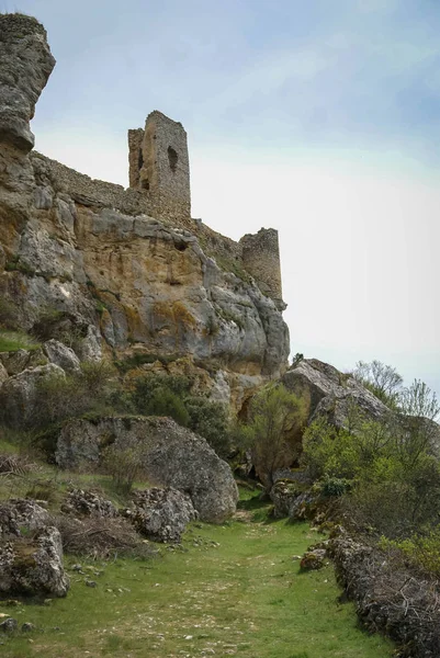中世纪城堡的形象在 Calatanasor 索里亚 卡斯蒂利亚 西班牙 — 图库照片