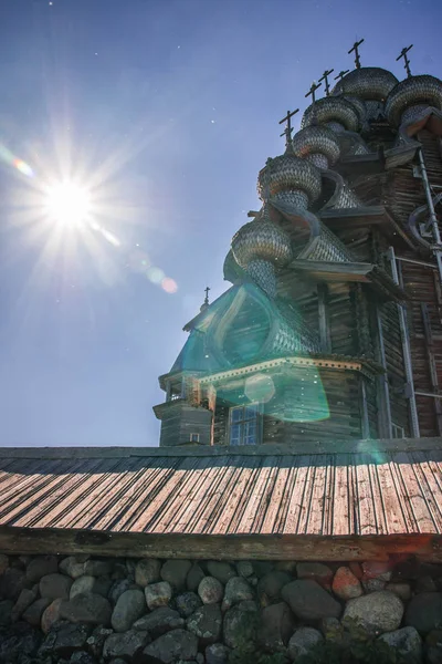 Historyczne Architektoniczne Muzeum Kizhi Drewniany Kościół Kizhi Kopuły — Zdjęcie stockowe