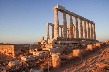 Poseidon Tapınağı resim gün batımında, Atiika, Yunanistan