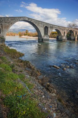 Görüntü Medieval köprü nehir Arahthos Arta, Yunanistan üzerinden