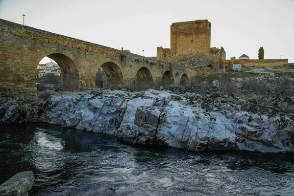 Picturesque Landscape Medieval Bridge Tormes River Castilla Leon Spain — Stock Photo, Image