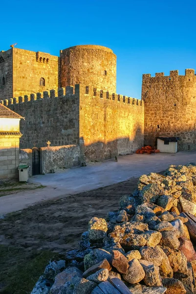 Bilden Ruinerna Gamla Slott Puente Congosto Spanien — Stockfoto