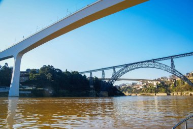 Nehir Porto Portekiz ile doğal cityscape