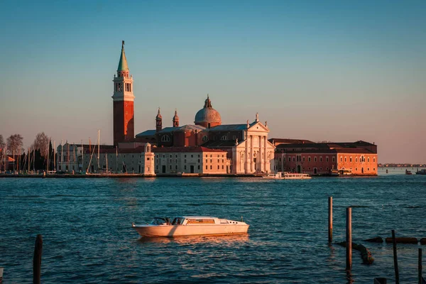 Imagen Escénica Pintorescos Canales Venecia Atardecer Italia — Foto de Stock