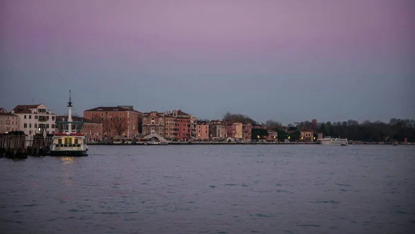 Schilderachtige Beeld Van Pittoreske Chanels Van Venetië Bij Zonsondergang Italië — Stockfoto