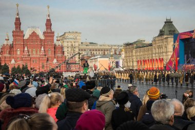 Moskova - Kasım 07,2018: askeri geçit hisorical festivale adanmış düzenlenen 1941 yılında Kızıl meydan. Genel olay.