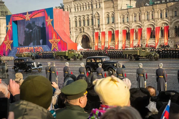 Moskwa Listopada 2018 Parada Wojskowa Poświęcony Parada Hisorical Która Odbyła — Zdjęcie stockowe