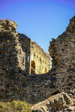 Tejeda y Segouela, Castilla y Leon, İspanya Salamanca bir kale kalıntıları görüntüsünü