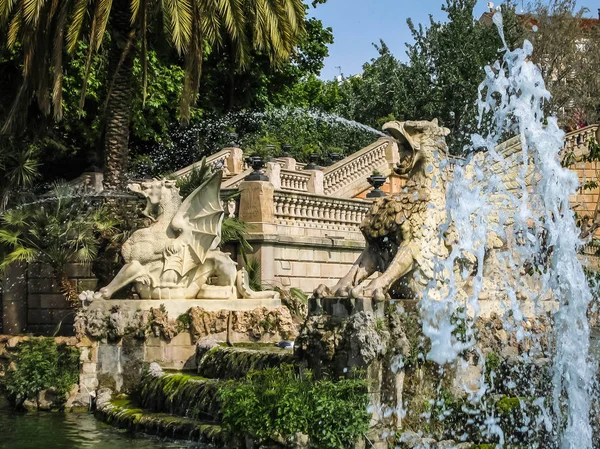 Fuente Cascada Parque Ciudadela Barcelona España — Foto de Stock