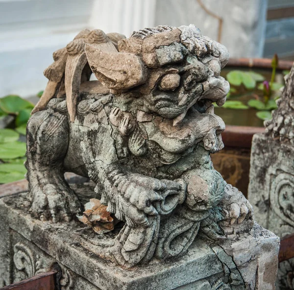 Image Lions Pierre Dans Cour Temple Bangkok Thaïlande — Photo