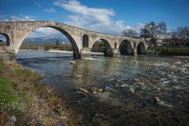 Görüntü Medieval köprü nehir Arahthos Arta, Yunanistan üzerinden