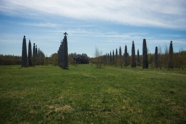 Bahar manzara Nikola Lenivets Park Rusya Kaluga bölgesi