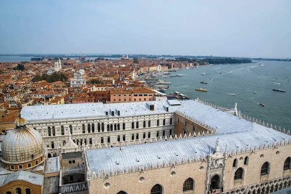 Yukarıdan bir Venedik İtalya doğal görünümü