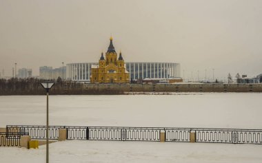Alexander Nevsky Katedrali tükürük Nijniy Novgorod, Rusya üzerinde görüntü