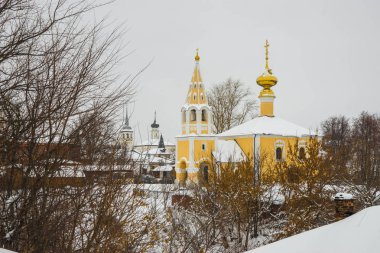 Kilisede Suzdal Rusya'da Vladimir Bölgesi ile kış manzarası