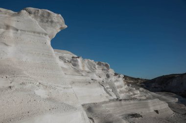 Eşsiz ve güzel beyaz manzaralarıyla beach Sarakiniko Milos Adası Yunanistan
