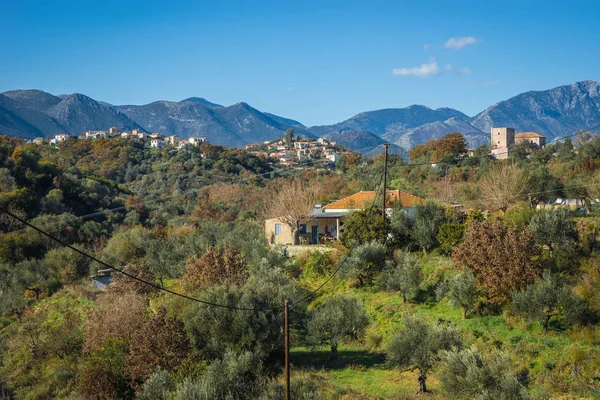 Ciudad abandonada del Vatio en el interior de Mani en el Peloponeso en Grecia — Foto de Stock