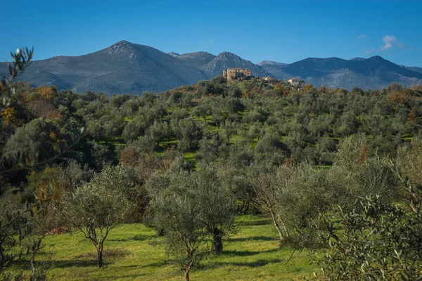 Paisaje de montaña en el interior de Mani en el Peloponeso, Grecia — Foto de Stock