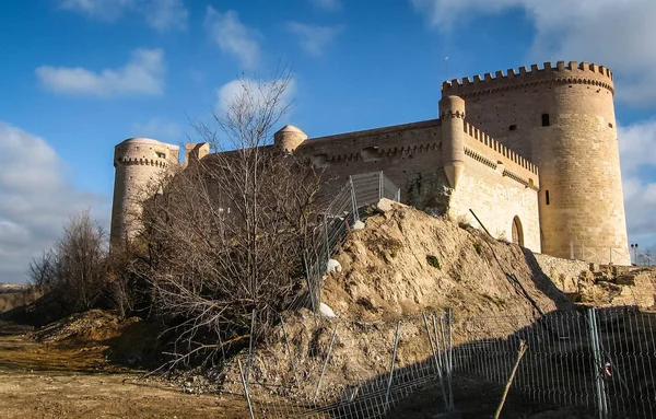 Arevalo の城の遺跡、アビラ、カスティーリャ・イ・レオン、スペイン — ストック写真