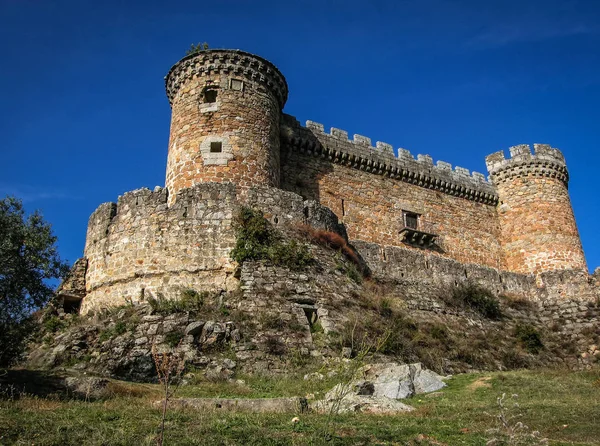 Rovine del castello di Mombeltran, Avila, Castilla y Leon, Spagna — Foto Stock