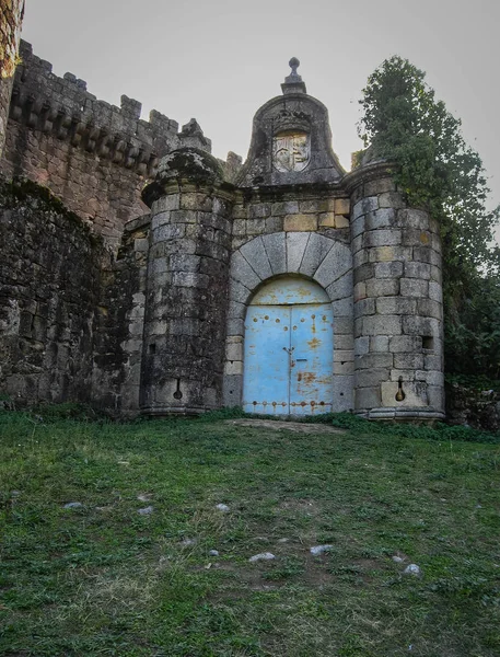 Ruinas del castillo de Mombeltrán, Ávila, Castilla y León, España —  Fotos de Stock